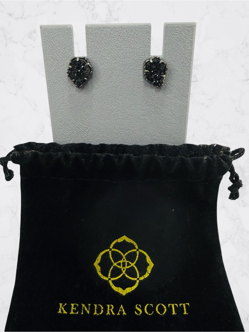 Kendra Scott Tessa Black Drusy Stone Stud Earrings Gunmetal Tone Setting EUC
